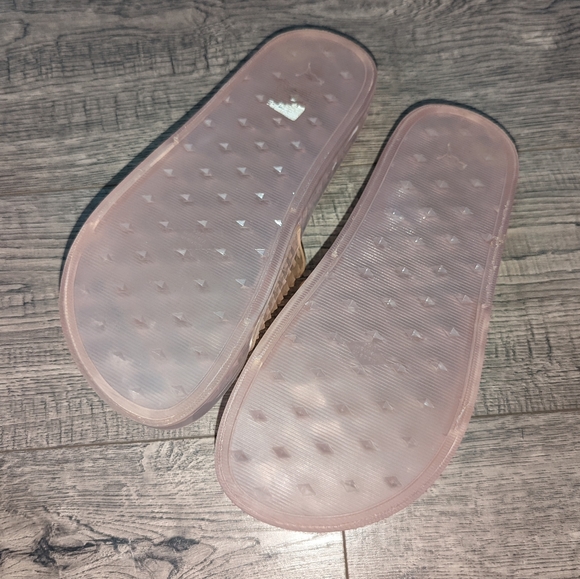 Fenty by Puma pink jelly slides - Picture 4 of 4